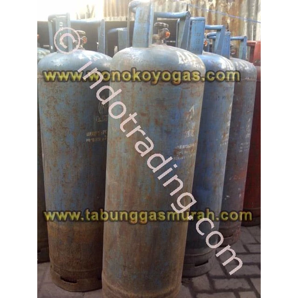 Gas Cylinder With Gas 01